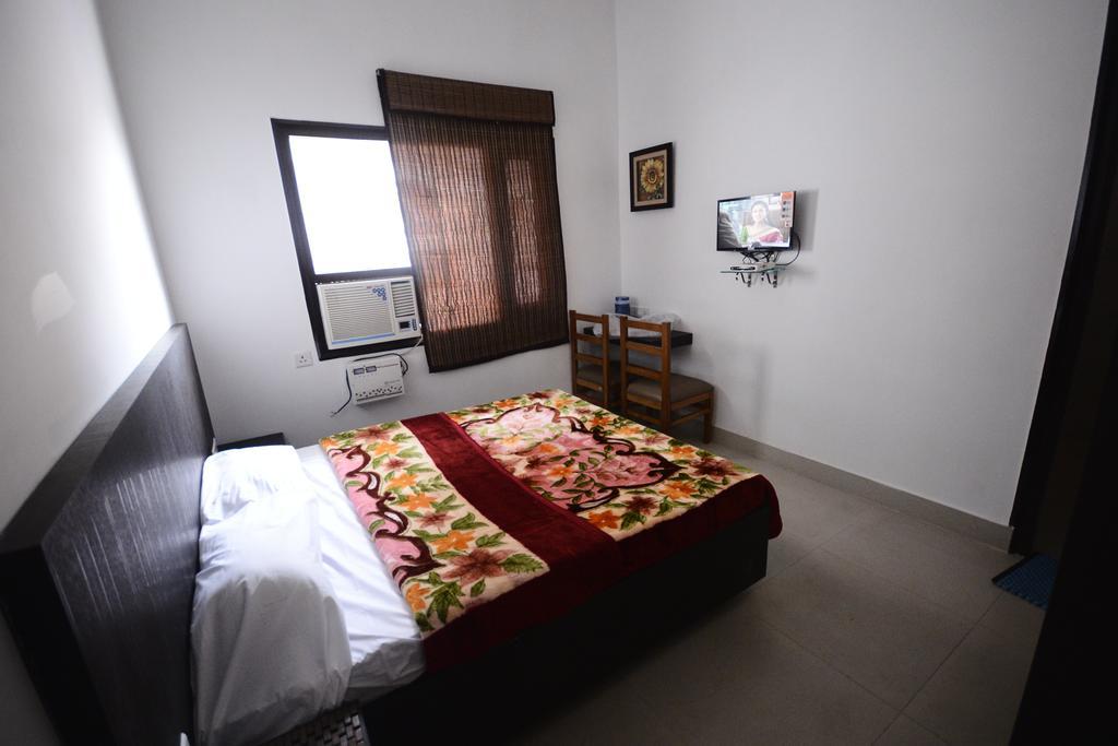 Hotel Mehra Inn Amritsar Bilik gambar