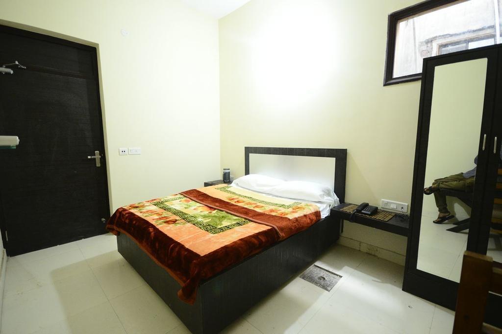 Hotel Mehra Inn Amritsar Luaran gambar