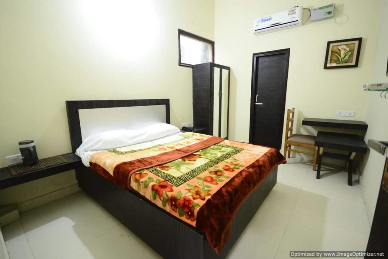Hotel Mehra Inn Amritsar Luaran gambar