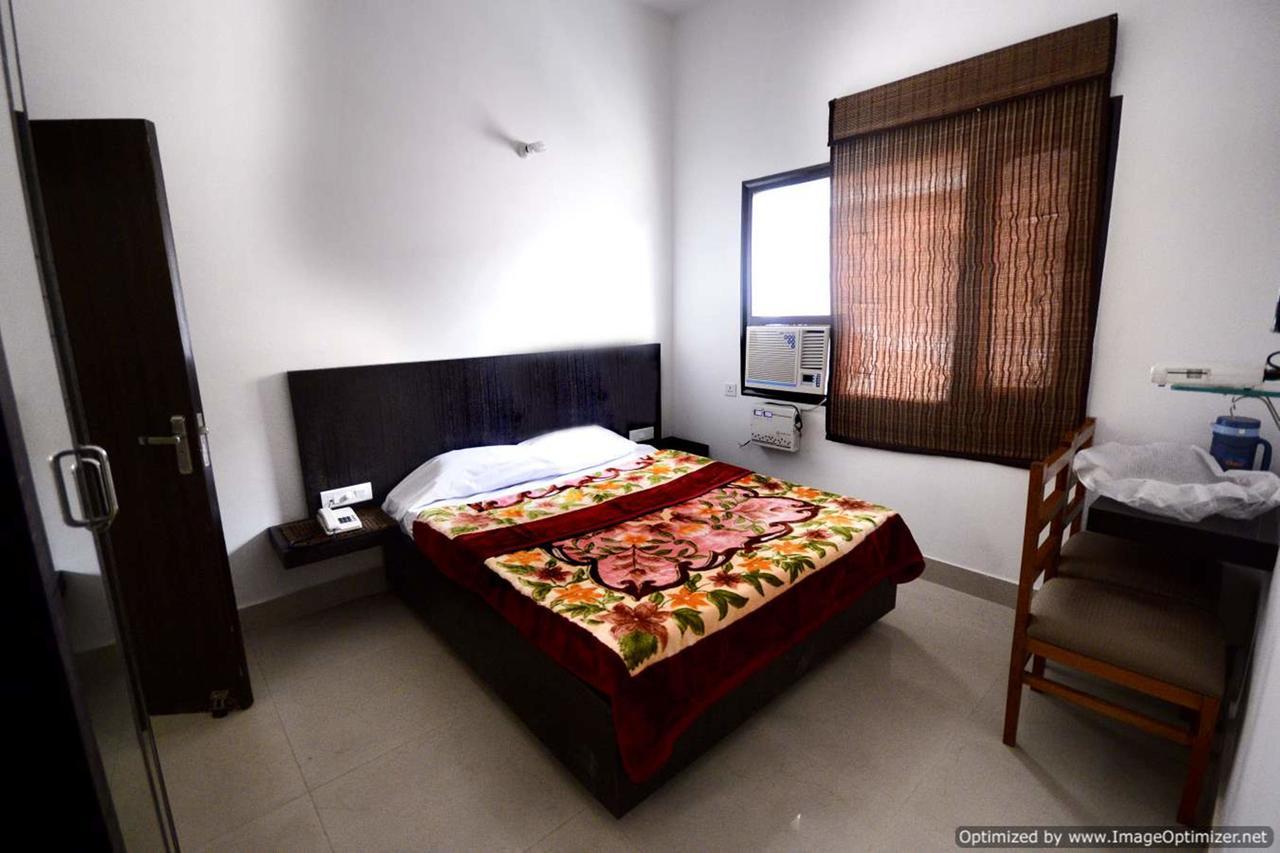 Hotel Mehra Inn Amritsar Luaran gambar